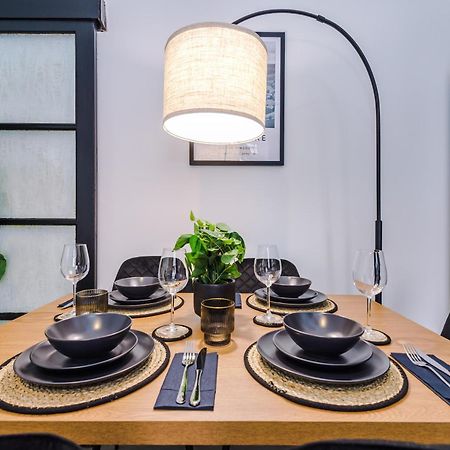 Modern Premium 3 Bed Hidden Gem - Central Location Барнсли Экстерьер фото
