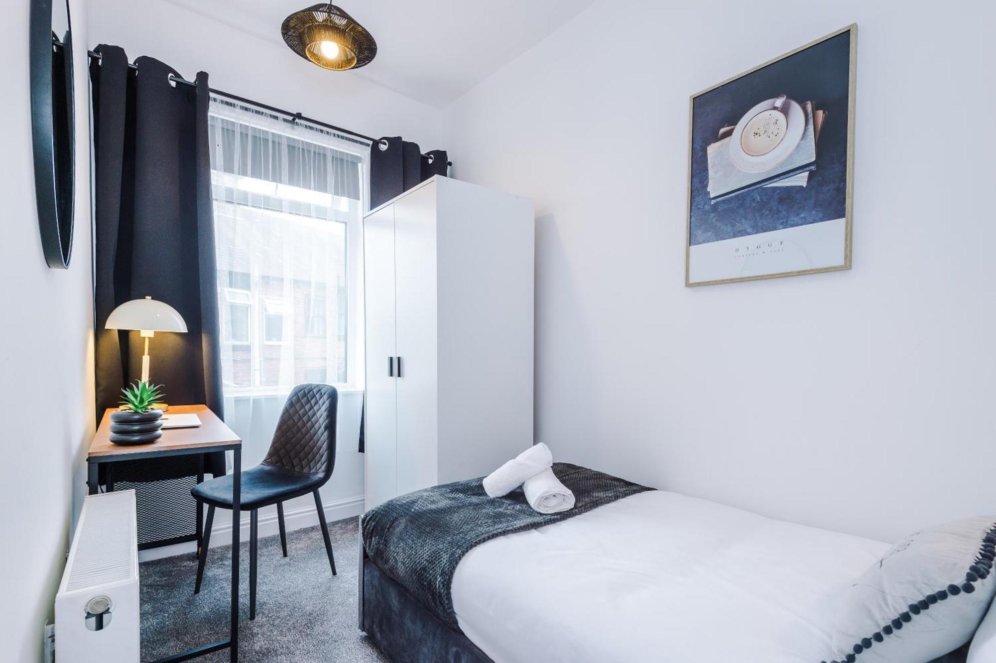 Modern Premium 3 Bed Hidden Gem - Central Location Барнсли Экстерьер фото